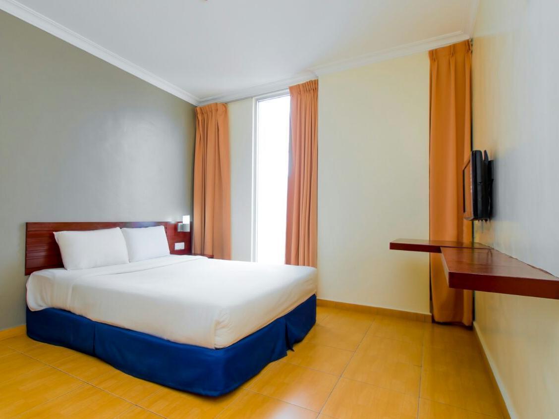 סקודאי Ample Hotel מראה חיצוני תמונה