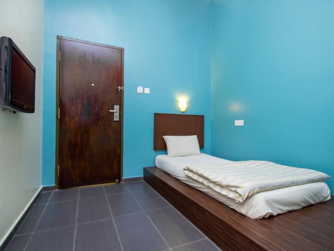 סקודאי Ample Hotel מראה חיצוני תמונה