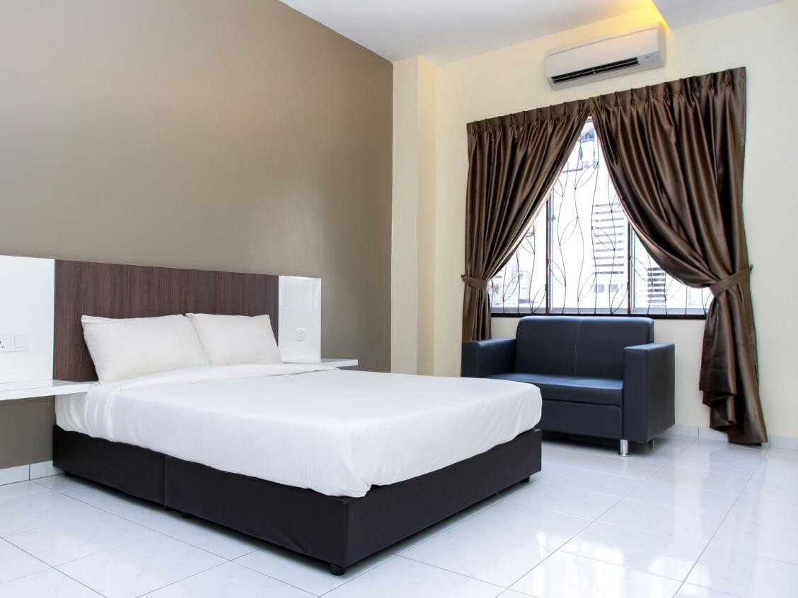 סקודאי Ample Hotel מראה חיצוני תמונה