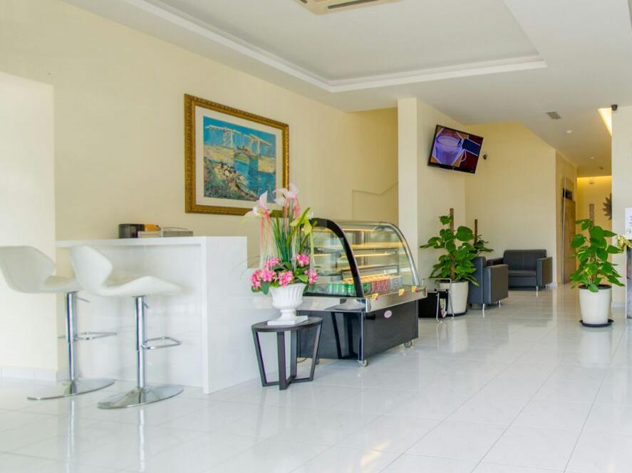 סקודאי Ample Hotel מראה חיצוני תמונה