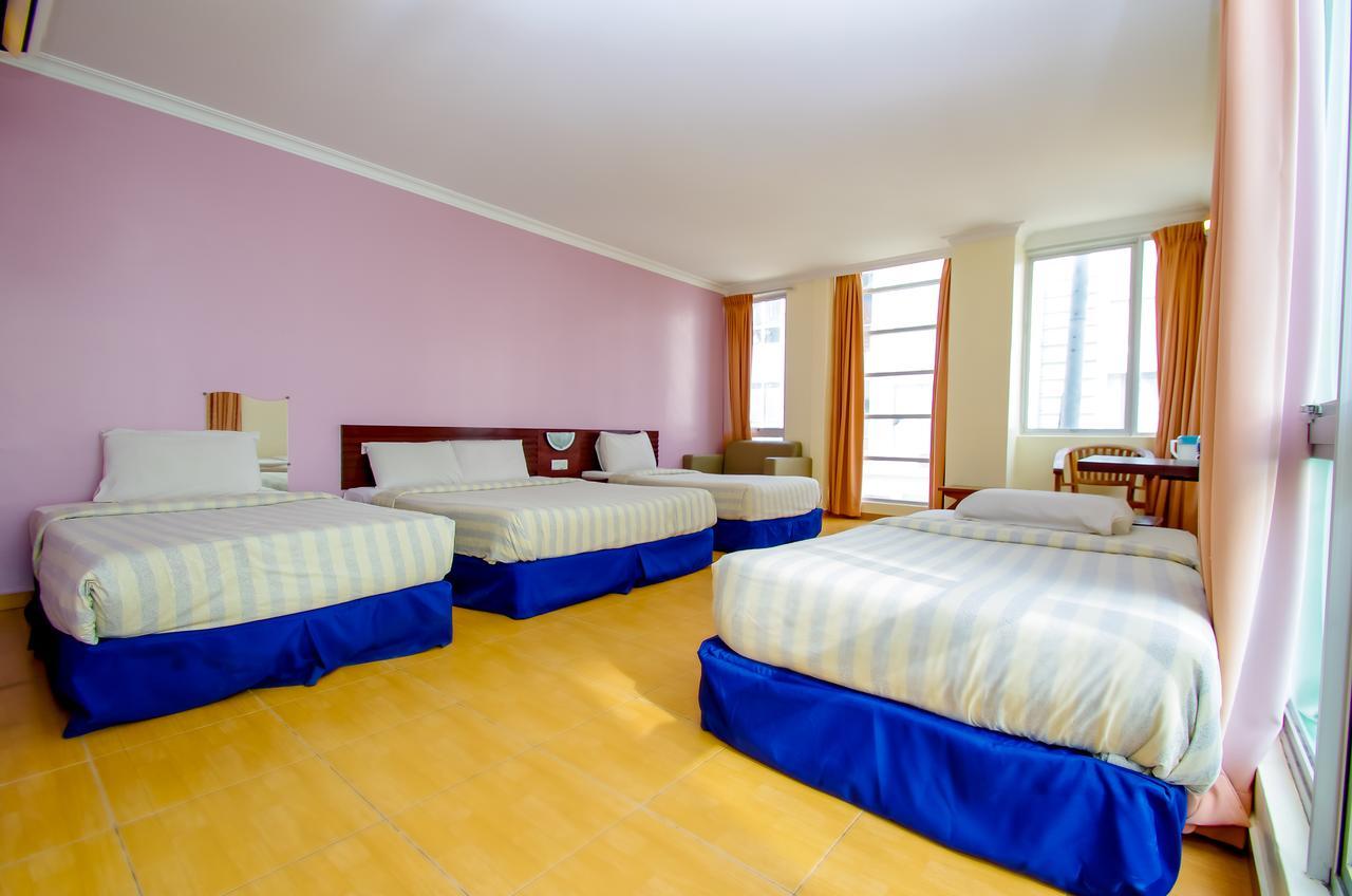 סקודאי Ample Hotel מראה חיצוני תמונה